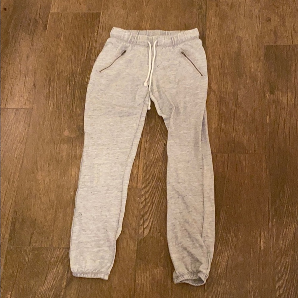 Grayson/Threads Gray Sweatpants